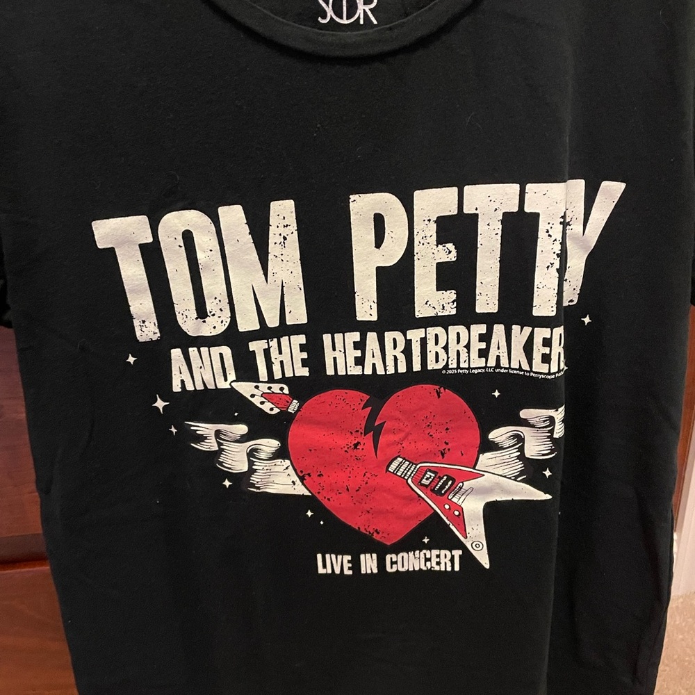 Chaser Black Tom Petty Heartbreaker Graphic Tee with Red Accent